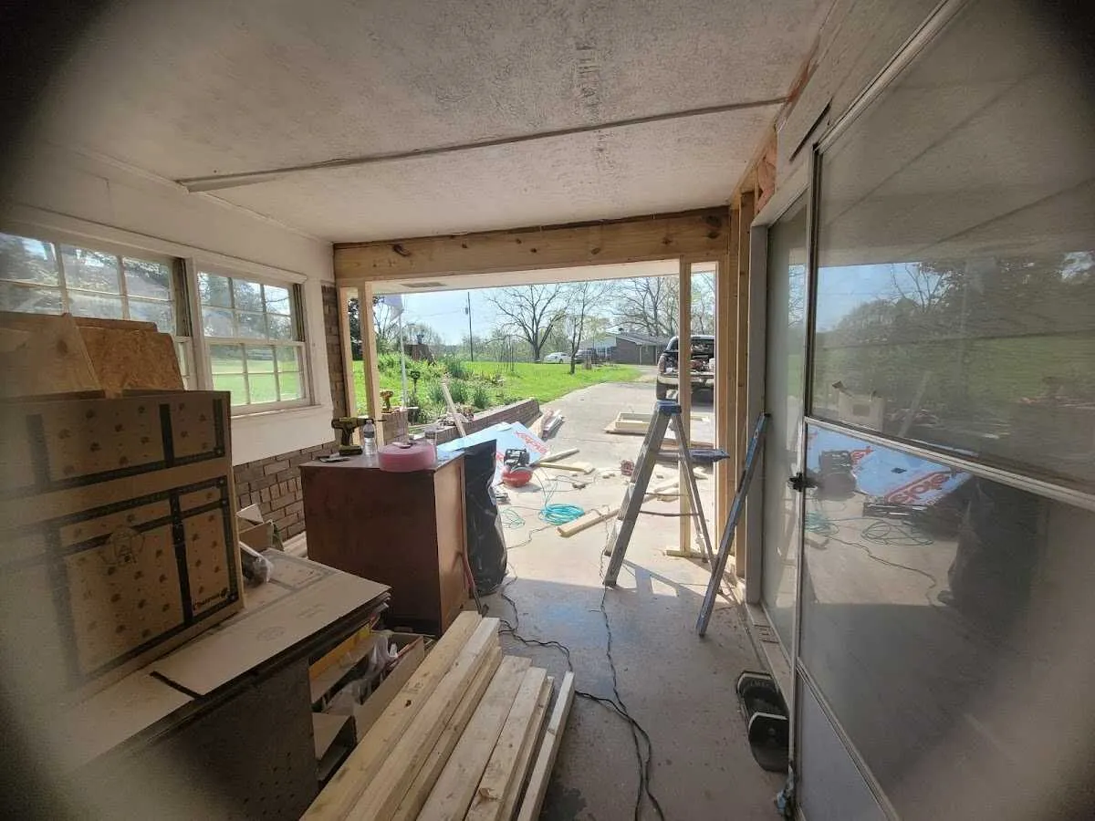 Air movers and dehumidifier for Drying & Dehumidification in Tarrant